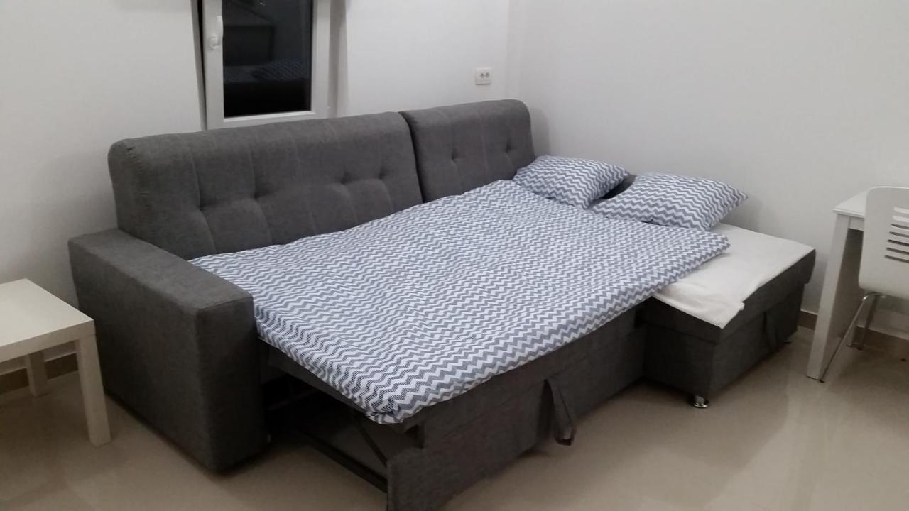Apartments Zanic With Private Swimming Pool And Sea View สตารีกราด-ปาเคลนีซา ภายนอก รูปภาพ