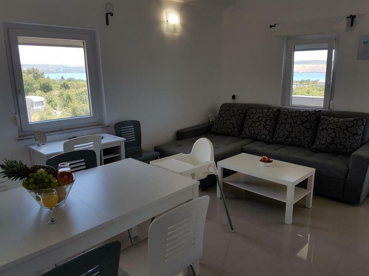 Apartments Zanic With Private Swimming Pool And Sea View สตารีกราด-ปาเคลนีซา ภายนอก รูปภาพ