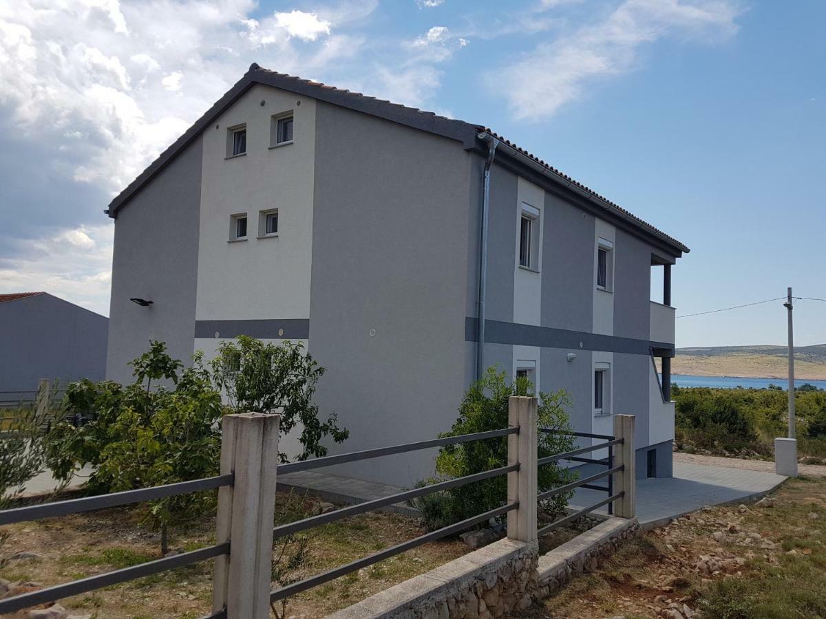 Apartments Zanic With Private Swimming Pool And Sea View สตารีกราด-ปาเคลนีซา ภายนอก รูปภาพ